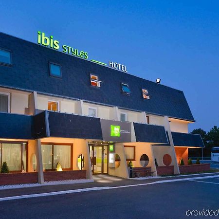 Ibis Styles Parc Des Expositions De Villepinte Villepinte  Exterior foto