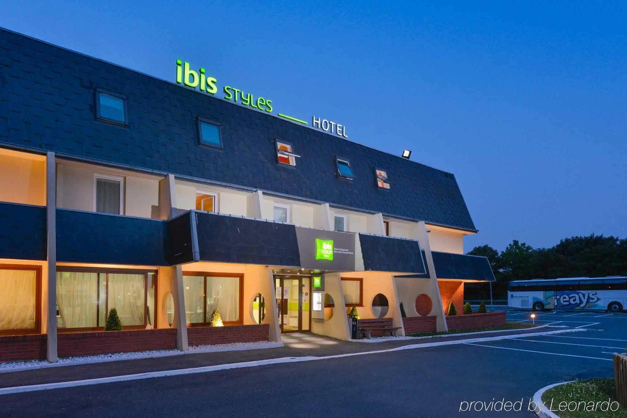 Ibis Styles Parc Des Expositions De Villepinte Villepinte  Exterior foto