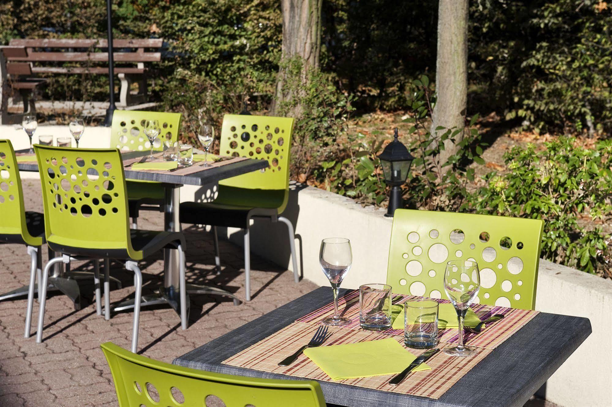 Ibis Styles Parc Des Expositions De Villepinte Villepinte  Exterior foto