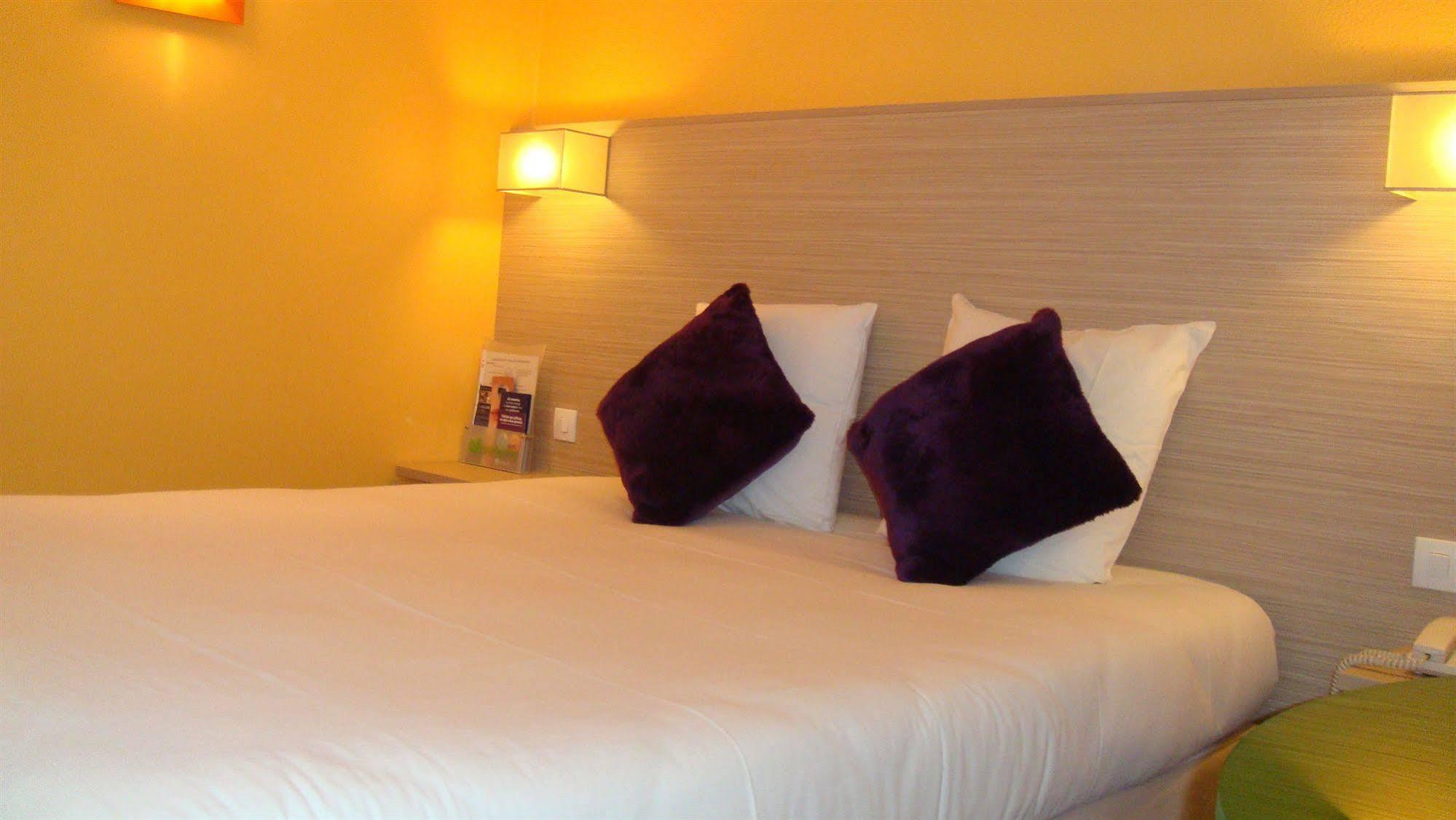 Ibis Styles Parc Des Expositions De Villepinte Villepinte  Exterior foto